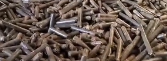 顆粒機(jī)出料發(fā)黑的原因及解決辦法