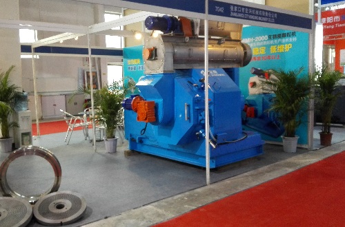寶殼MH-2000生物質(zhì)顆粒機